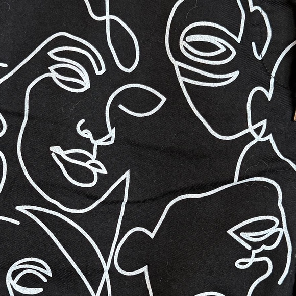 Charlie B Abstract Face Print Pants – Size Small (Like New) - Picture 2 of 3